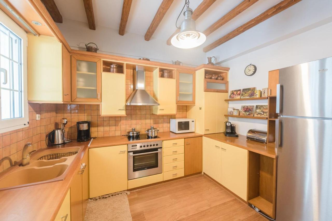 Villa Arokaria Stení Exteriör bild